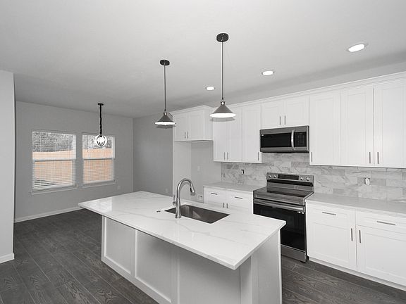 2nd image of 4719 19th St #D