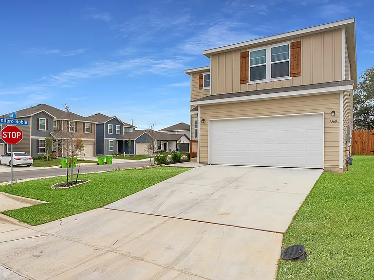 7360 Yucca Pl — Photo 3