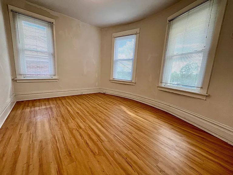 1413 Chelton Ave #2 — Photo 5