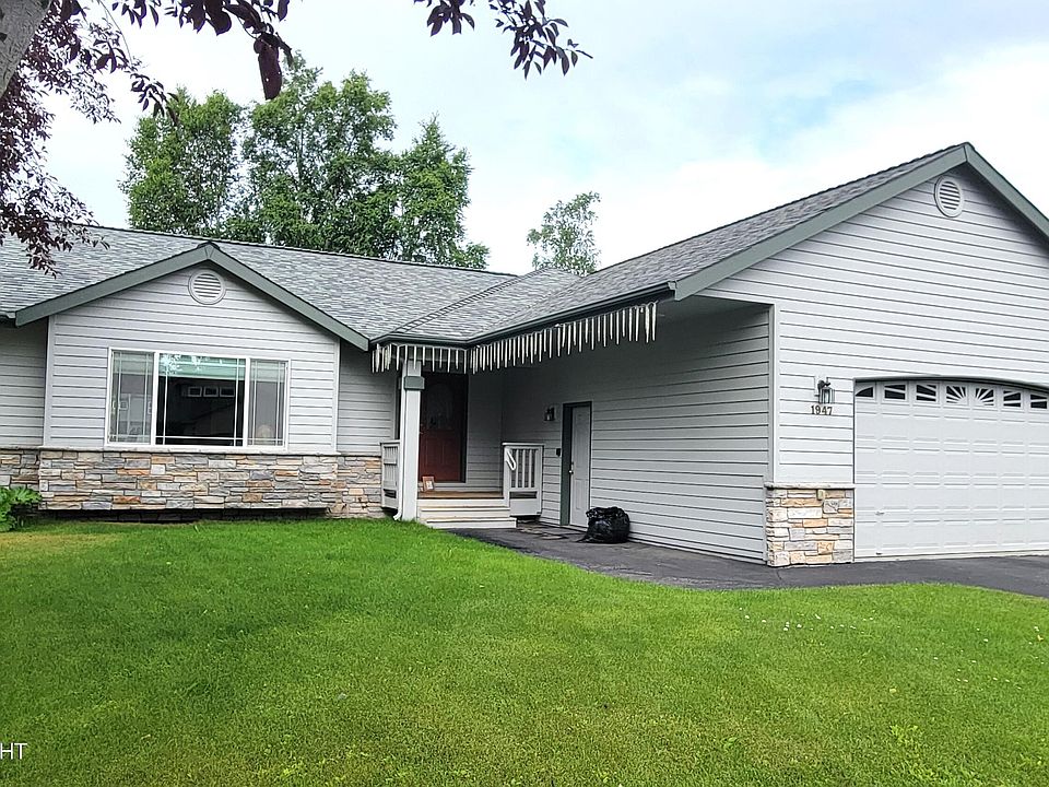 2nd image of 1947 Dolly Varden Cir