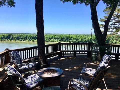 5th image of 385 Salt Ln
