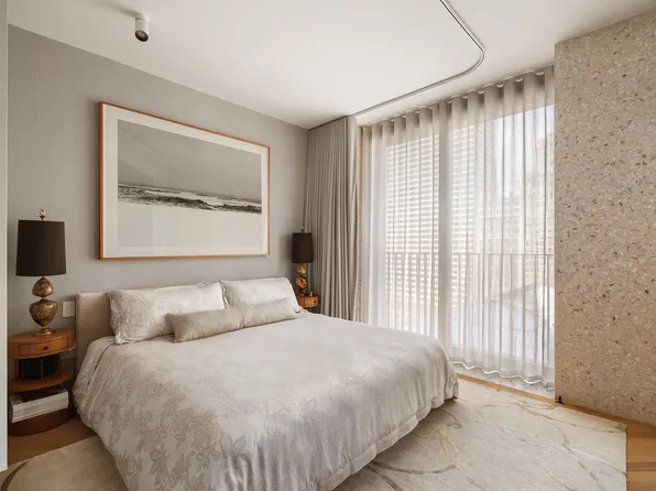 16 West 40th Street image 11 of 14