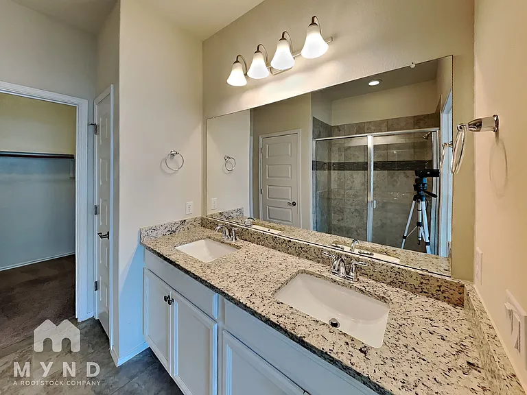 14000 Osmarea Dr — Photo 14