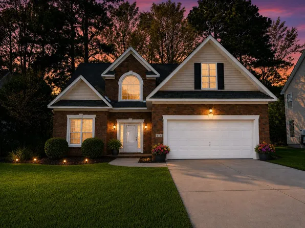 102 Sago Palm Ct, Summerville, SC 29483