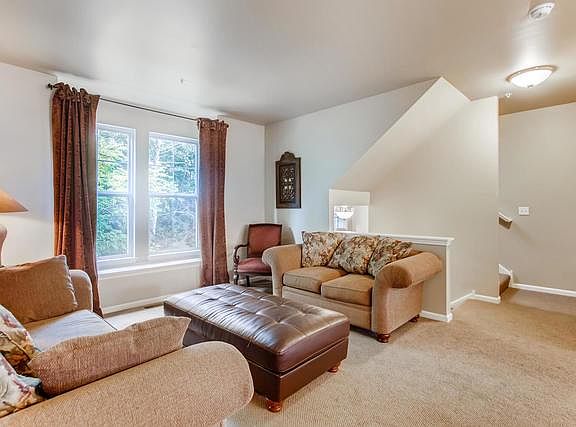 5th image of 1102 Tuscany Dr