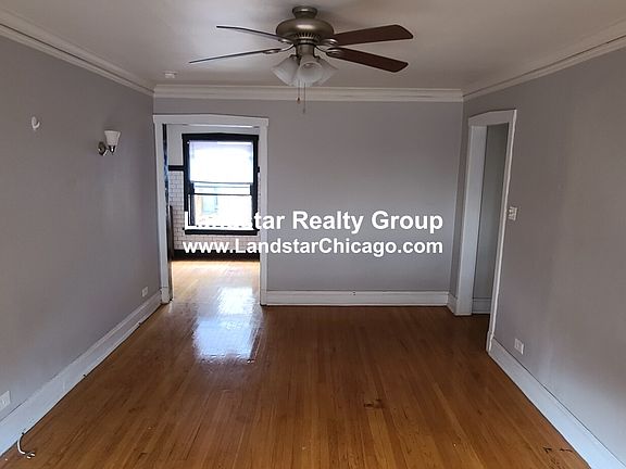 5th image of 4023 W Melrose St #S3