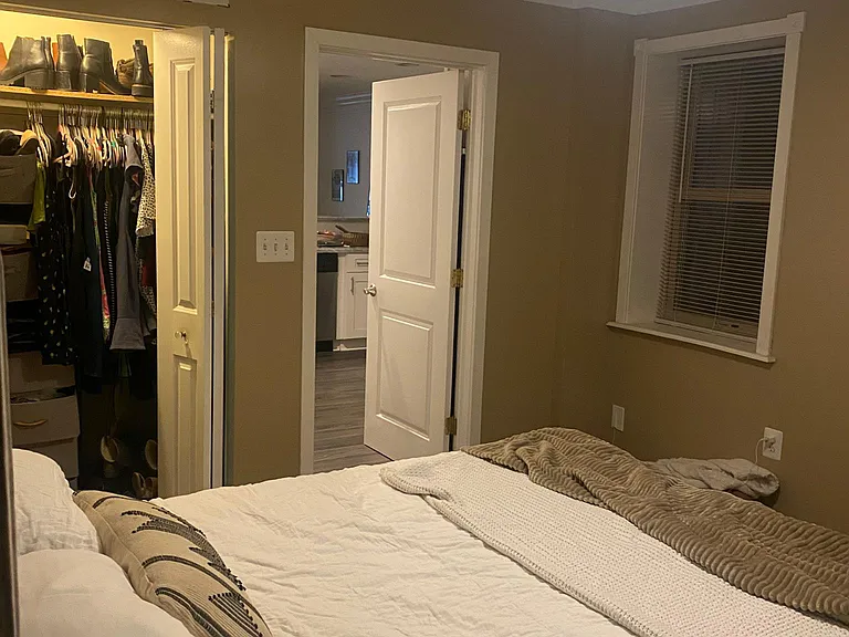 523 Florida Ave NW #3 — Photo 8