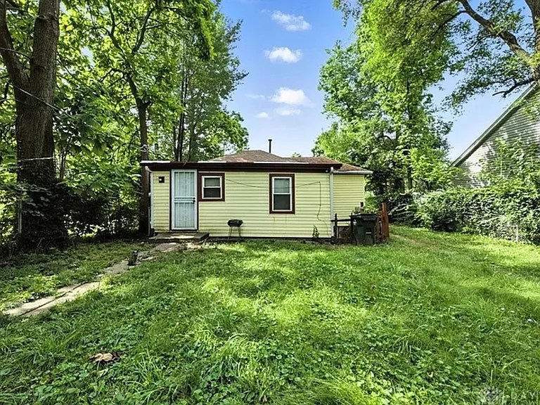 3713 Evansville Ave — Photo 4