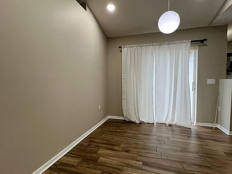 3673 Wellington Pl — Photo 23
