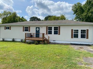 705 Mary Agnes Dr, Rossville, GA 30741