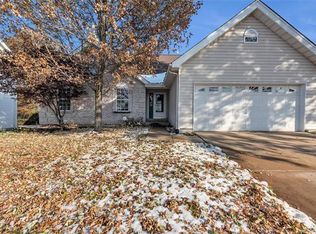 2570 Grover Ridge Dr, Grover, MO 63040