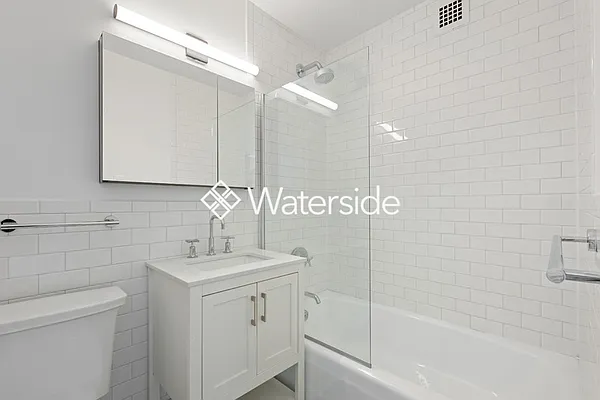 Rented by Brookfield (Funnel) | media 35