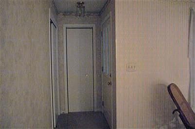 3rd image of 375 Bon Air Dr