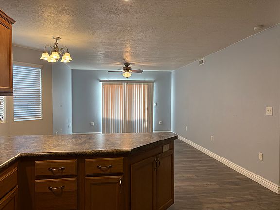 4th image of 3821 S Kingsbury Ln APT B1