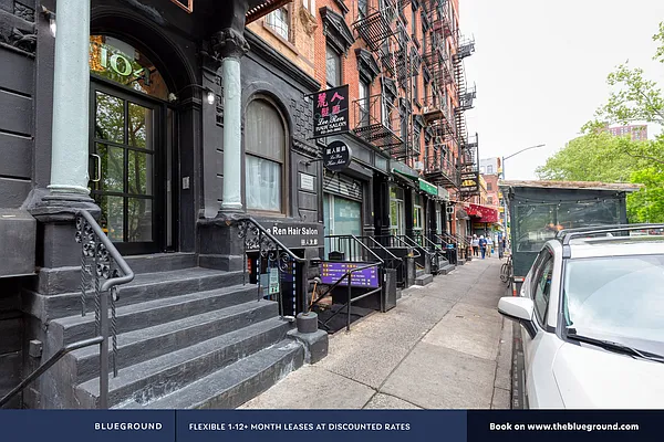 Rented by The Blueground | media 22