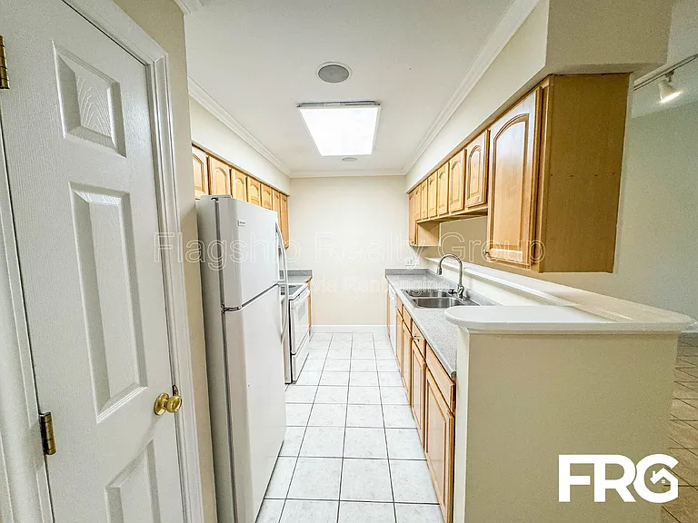 149 Emily Dr #B — Photo 13