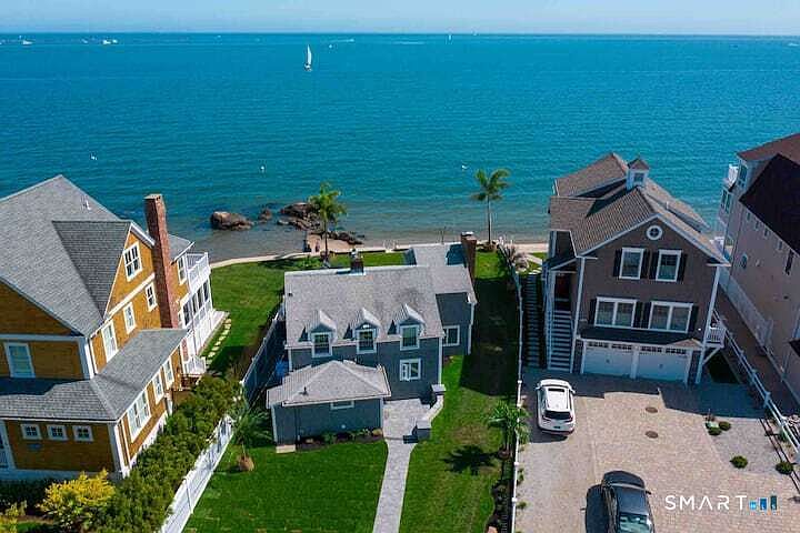 1st image of 21 Grove Way #21