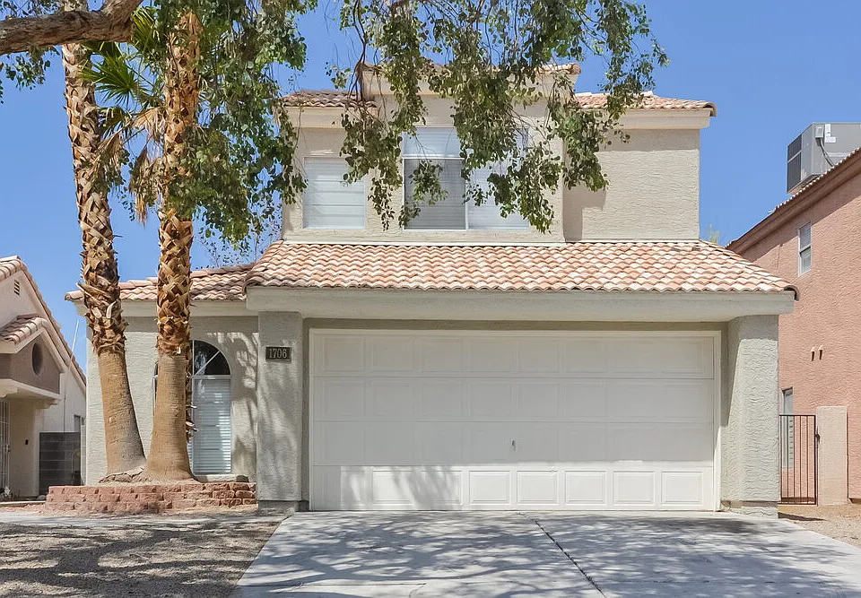 1706 Autumn Rust Dr