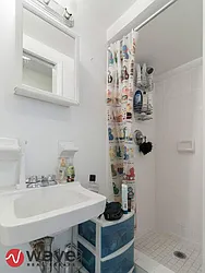 Rented by Wave Real Estate Group