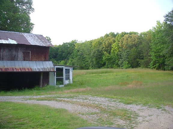 5th image of 232 Eagle Ln