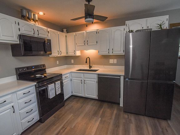 4th image of 47 Paul Ln
