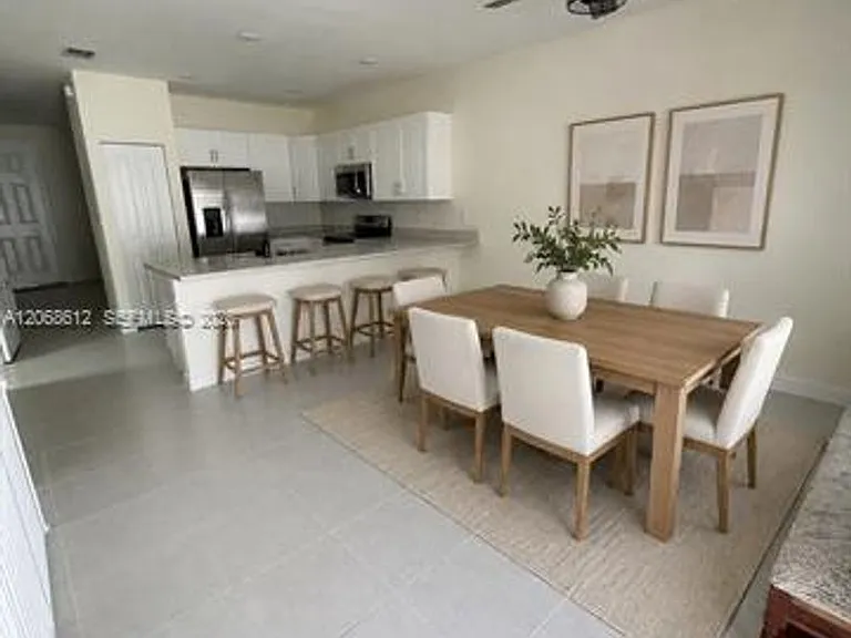 3413 W 113th St #Townhouse 3413 — Photo 5