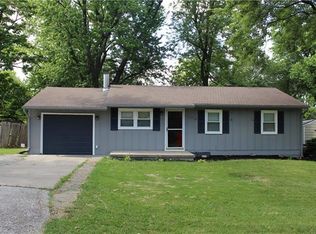 7208 NE 51st St, Kansas City, MO 64119