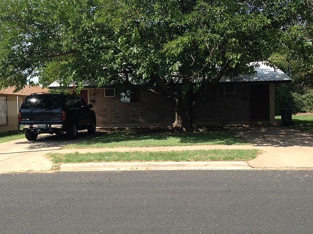 1st image of 721 McArthur Dr #A