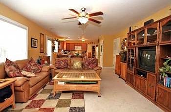 4th image of 805 Pine Valley Ct