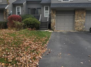 2 Brookline Ct #E, Princeton, NJ 08540