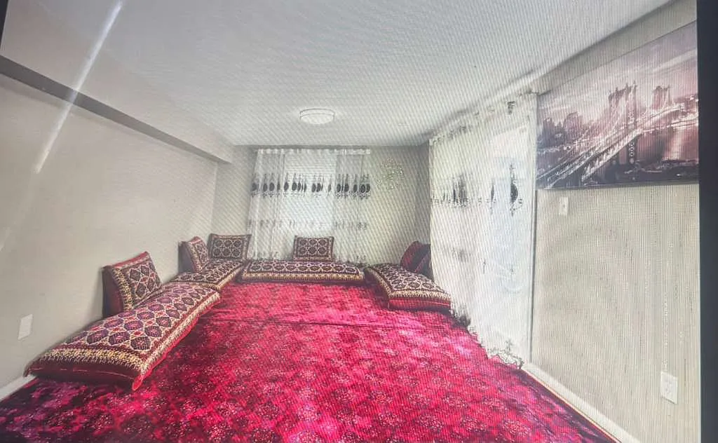 3 bed, 1936 sqft, $3,000 — Photo 4