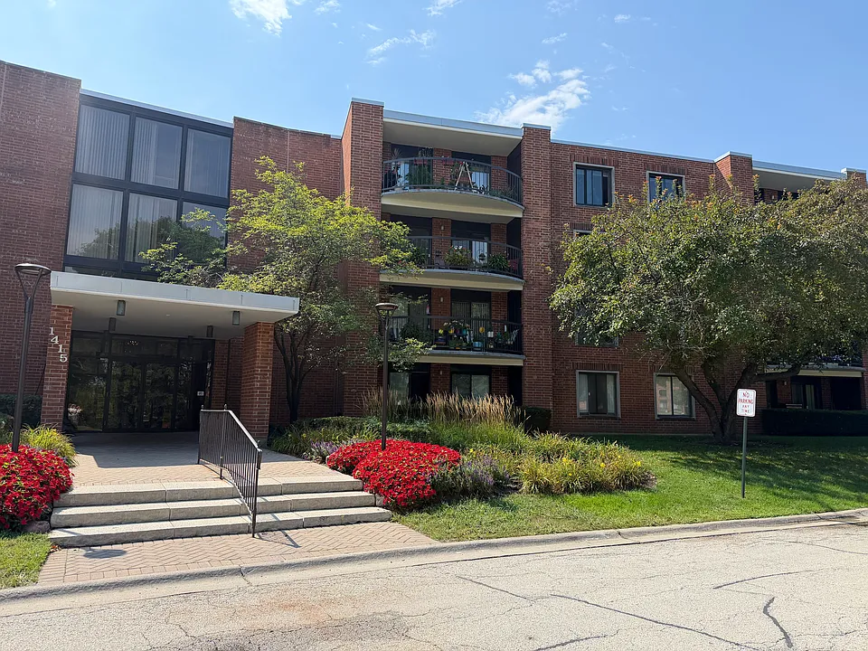1415 E Central Rd #318C
