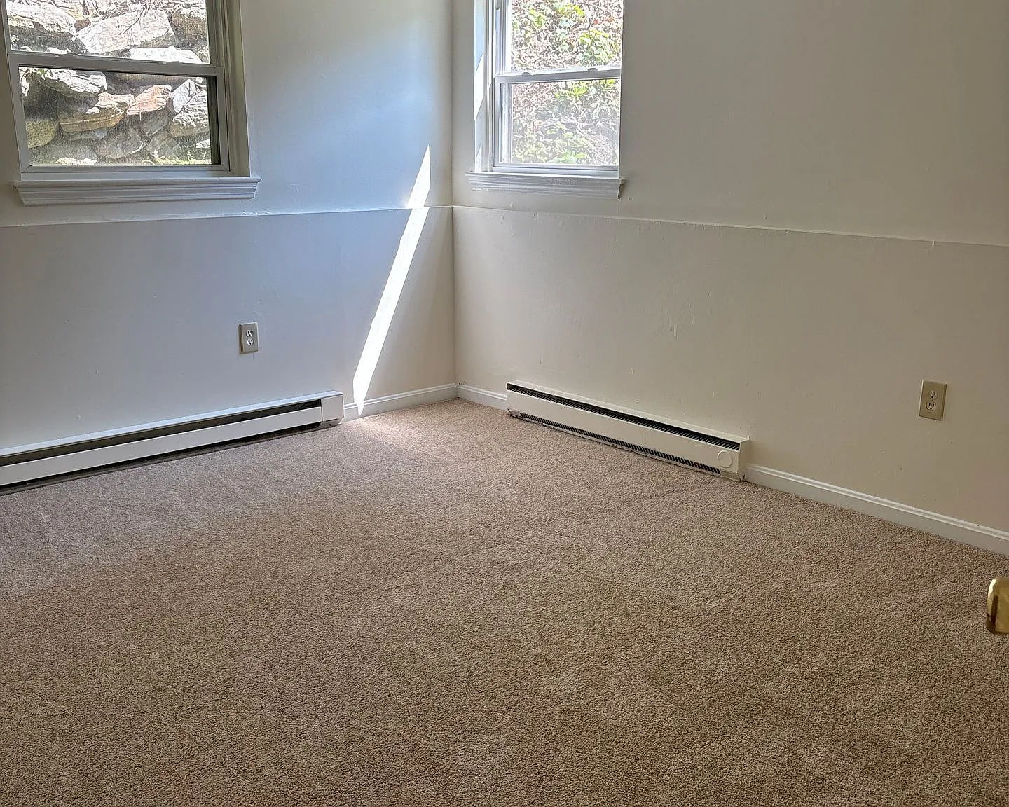 High Ridge Apartments - Two Bedroom One Bath Apartments - Heat & Hot Water Included — Photo 4