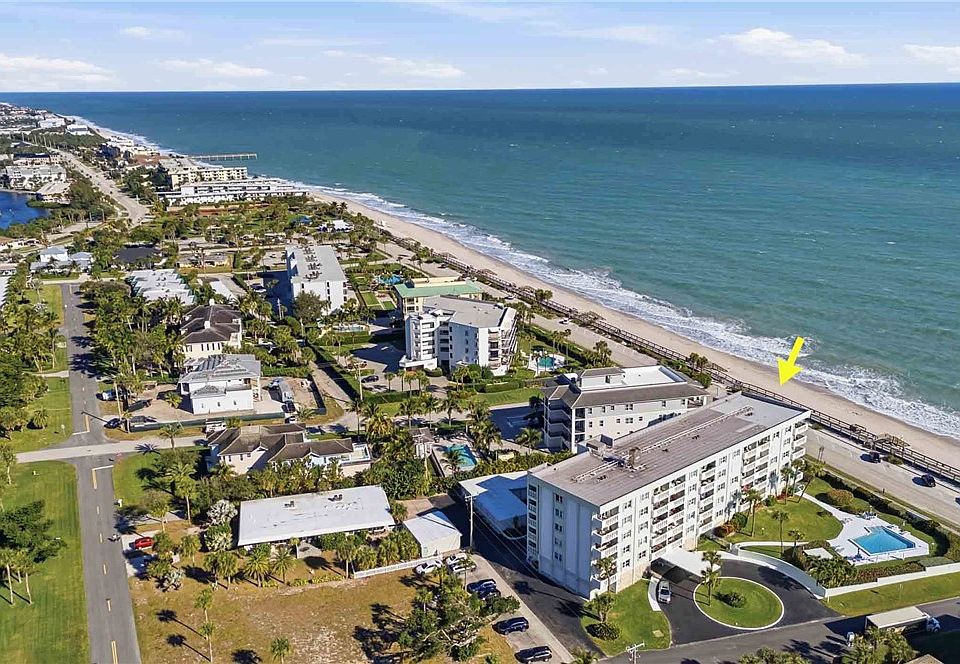 1st image of 4049 Ocean Dr APT 307