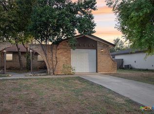 1522 Eichen Rd, New Braunfels, TX 78130