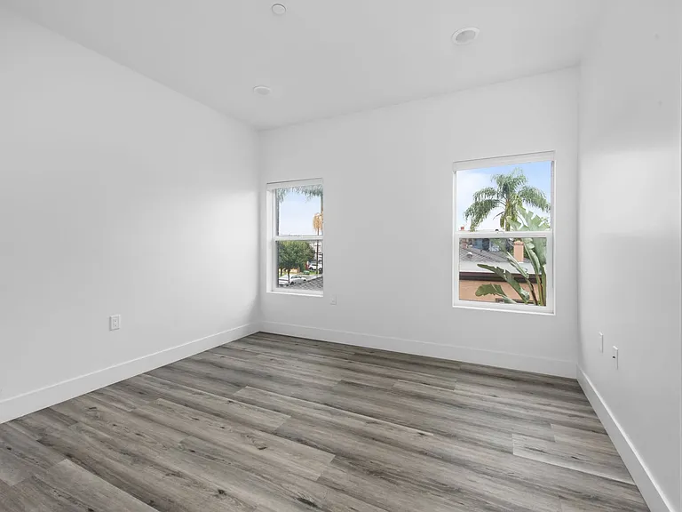 608 Hill St #3 — Photo 14