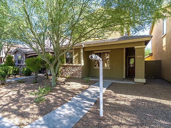 3rd image of 4971 W Escuda Dr