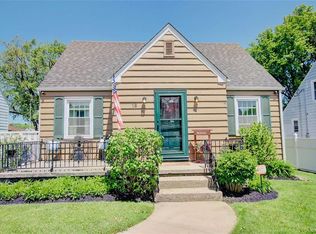 18 Chopin Pl, Buffalo, NY 14211
