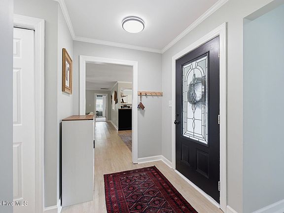 5th image of 208 Avalon Lane