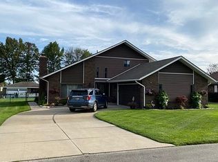 7305 Flamingo Rd, Clay, MI 48001