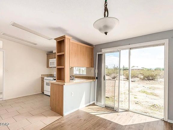 2nd image of 12085 N Musket Rd