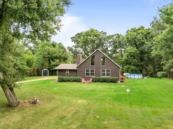 2353 S Watertown Rd, Oregon, IL 61061