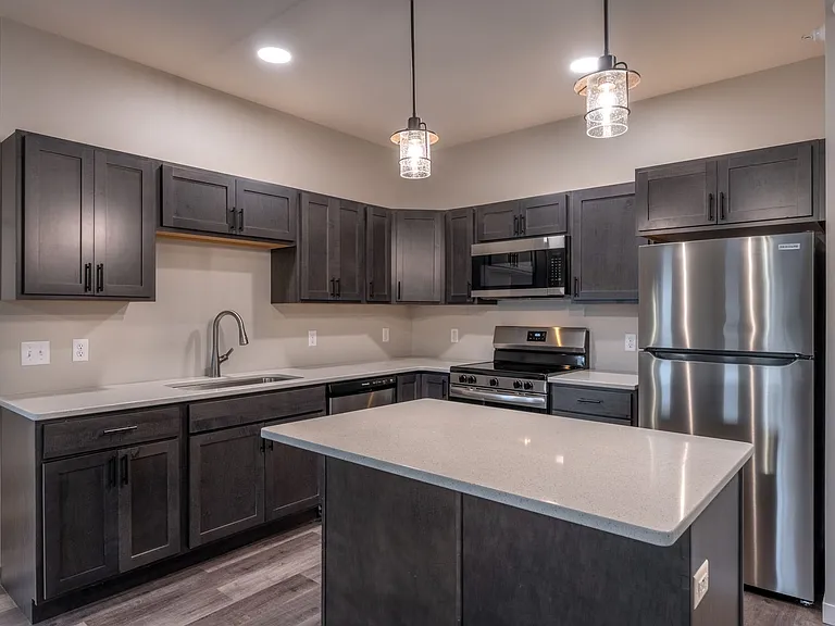 Northern Lights Apartments — Photo 18