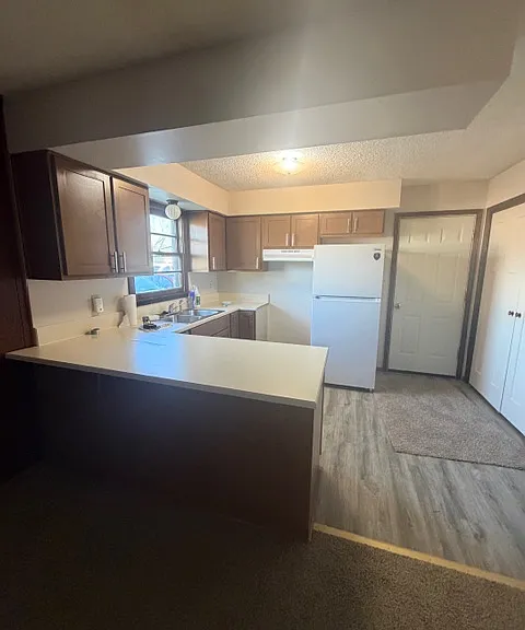 2933 W Roxbury St — Photo 5
