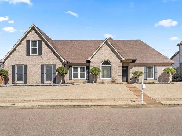 10138 Woodland Hills Dr, Cordova, TN 38018