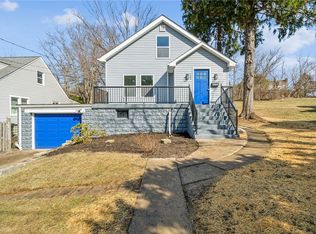 109 Chambers Ln, Canonsburg, PA 15317