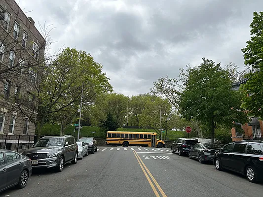 Rented by BELLMARC | media 29