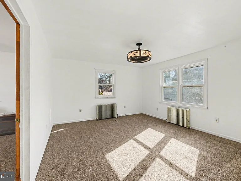 939 Gravel Pike — Photo 9