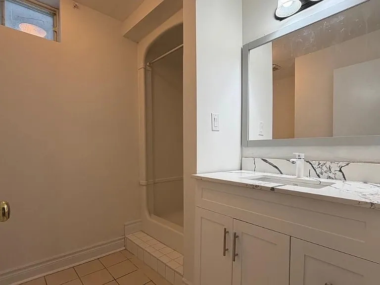 101 Romy Cres — Photo 1