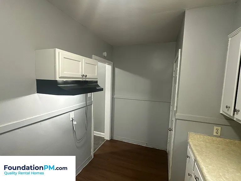 3324 Rosamond Ave — Photo 7